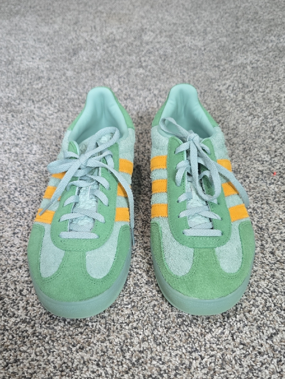 Adidas Gazelle Indoor Suede Sneakers Hazy Green Crew Yellow Women's Size 8.5 - Picture 6 of 6